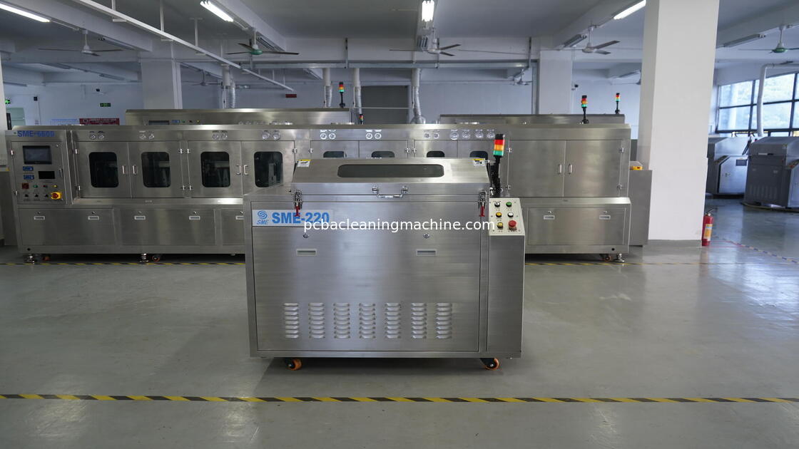 পিএলসি স্বয়ংক্রিয় নিয়ন্ত্রণ প্যালেট ক্লিনিং মেশিন, যার বৈশিষ্ট্য হলো ৮০ লিটার তরল ট্যাঙ্কের ধারণক্ষমতা এবং ৫ থেকে ১৫ মিনিটের শুকনো সময়, যা বিভিন্ন ধরণের প্যালেটের জন্য উপযুক্ত