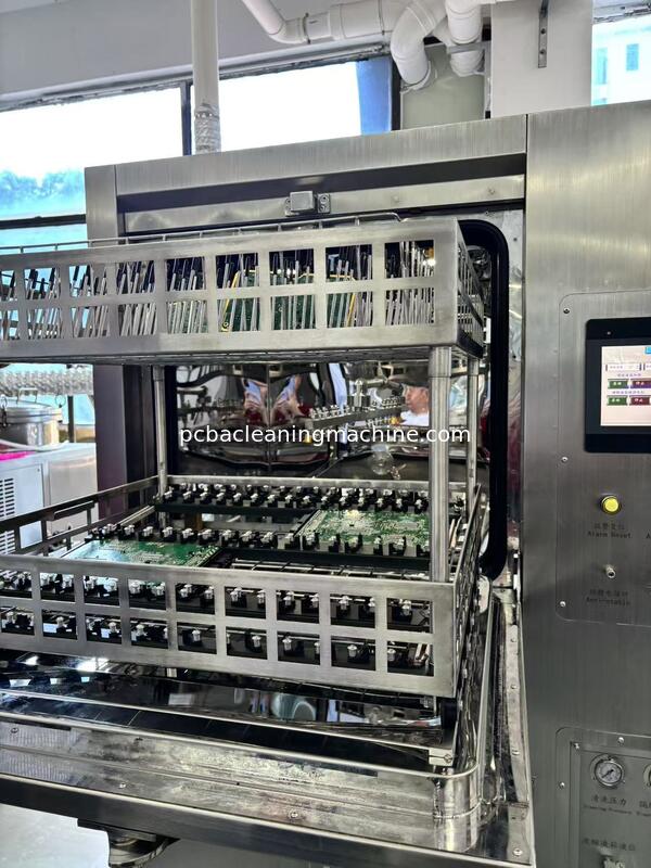 পিসিবিএতে দাগগুলি সরান একটি রাসায়নিক পরিষ্কারের এজেন্ট ব্যবহার করে এসএমই -5600 টি প্রধান অ্যাপ্লিকেশন গাড়ি ইলেকট্রনিক্স পিসিবিএ সামরিক পিসিবিএ এয়ারস্পেস পিসিবিএ টেলিযোগাযোগ পিসিবিএ মেডিকেল ডিভাইস পিসিবিএ ডিজিটাল মিটার পিসিবিএ মেশিনFeatu