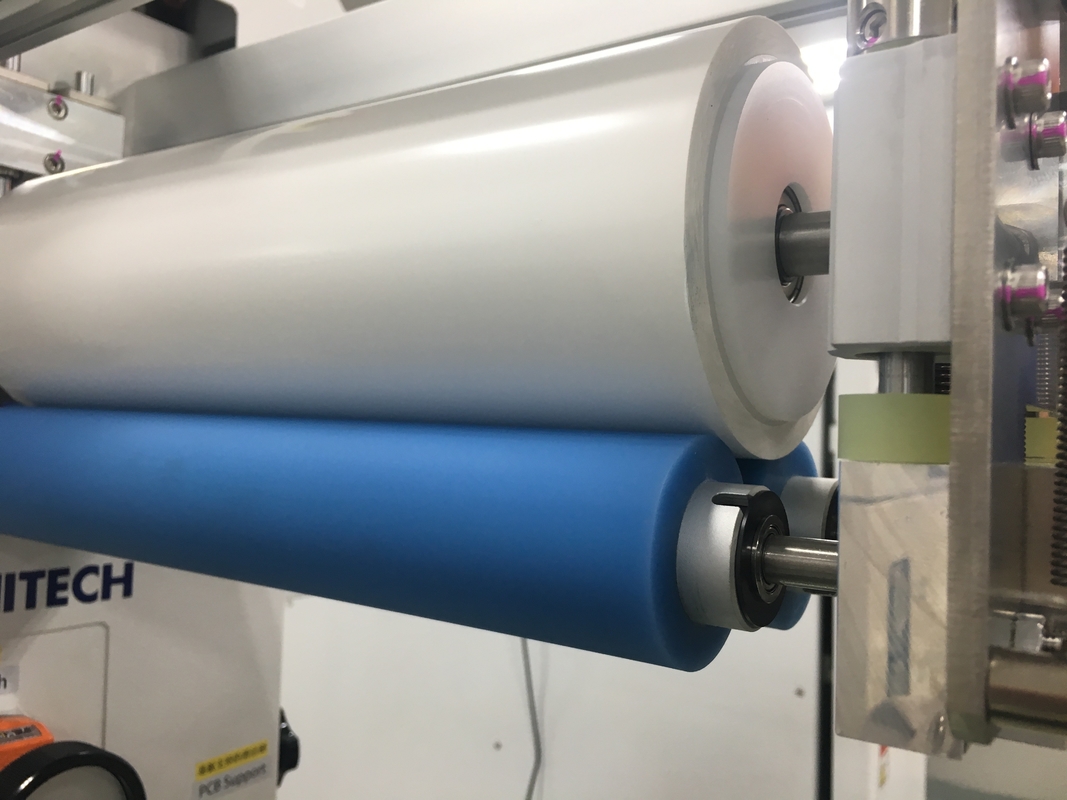সাদা রঙ 300mm PCB পরিষ্কার অ্যান্টিস্ট্যাটিক আঠালো কাগজ রোল PCB ইনলাইন পৃষ্ঠ পরিষ্কার মেশিন কাগজ রোল